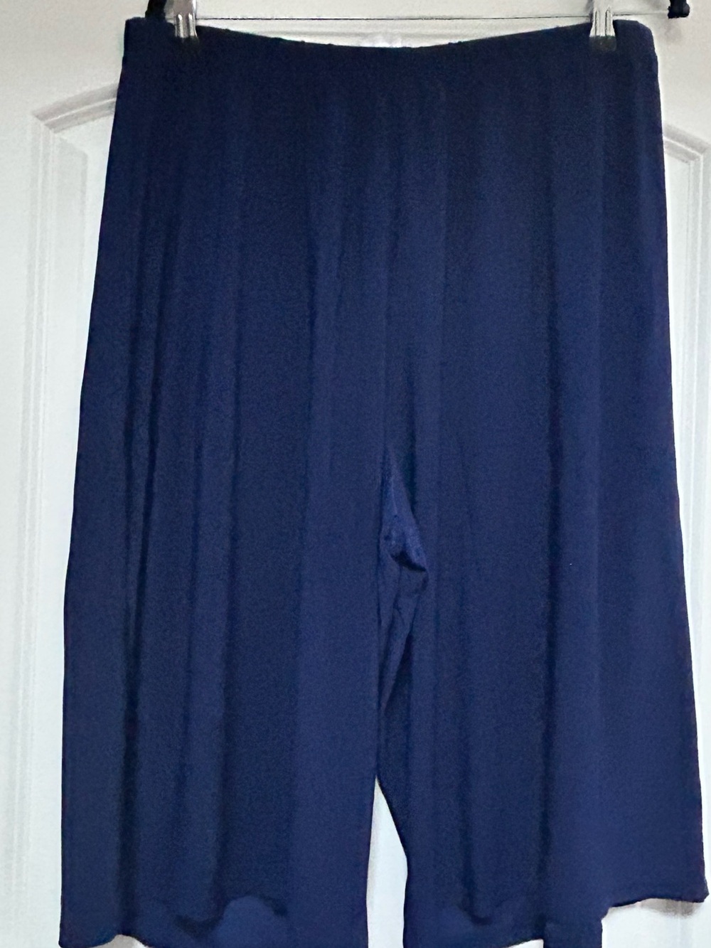 NWOT SLINKY BRAND Womens Sz 1X Liquid Travel Knit Elastic Waist Shorts Wide Leg